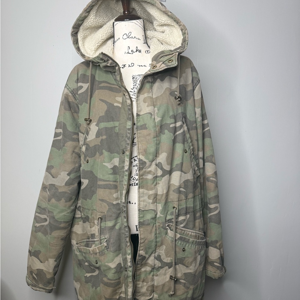 H&M Divided Camouflage Performance Jacket